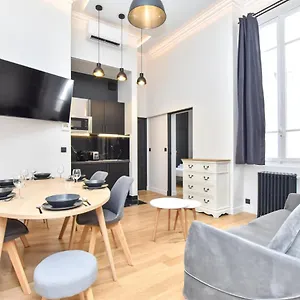 Appartement Cmg Friedland // Champs Elysées Ii, Paris