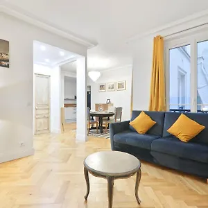 Appartement Arc De Triomphe Free Netflix, Paris