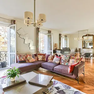  Apartment 140m2 Proche Des Champs Elysees